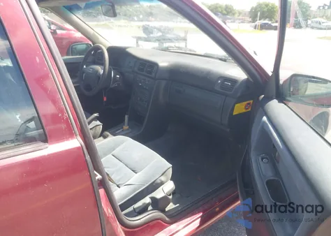 1998 Volvo S70 Gtas/Gtms z USA, uszkodzony, nr VIN YV1LS5548W1437452